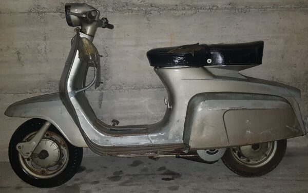 Innocenti Lambretta DL 125
