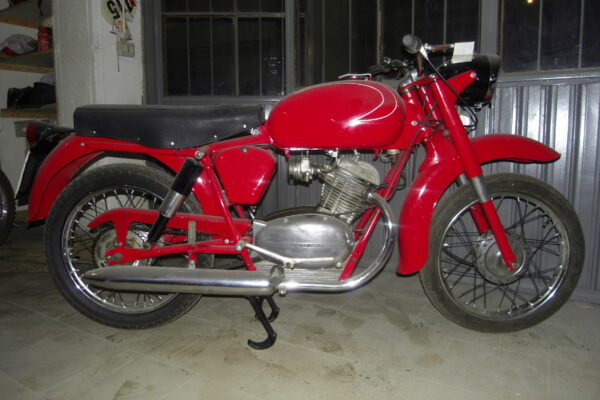 Moto Guzzi Stornello 125 - 3