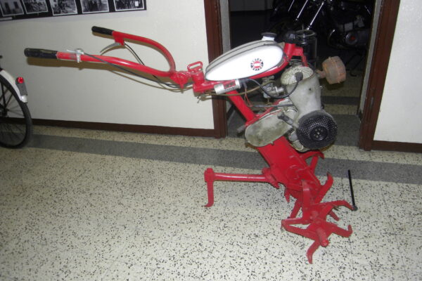Motom Motozappa - 1