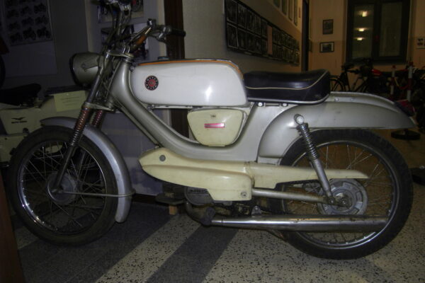 Motom Nova Sport 50