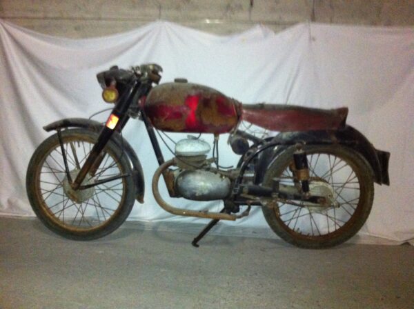 Parilla 125 S